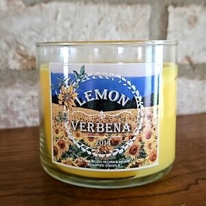 💥LAST CALL💥 Bath & Body Works Candle - Lemon Verbena